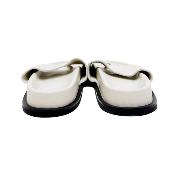 ST. AGNI Loe Suede Slides in White/Grey - Picture 5 of 6
